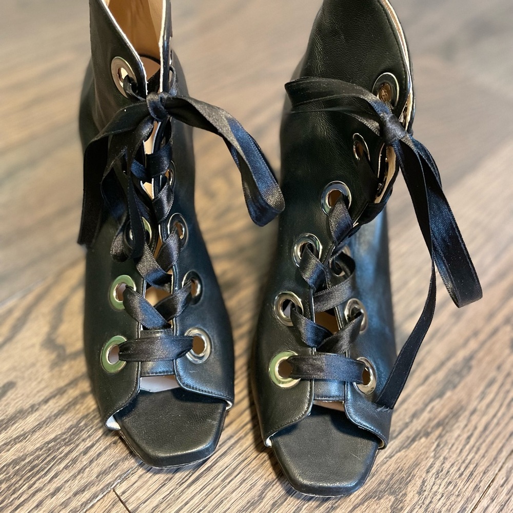 Gianmarco black leather booties